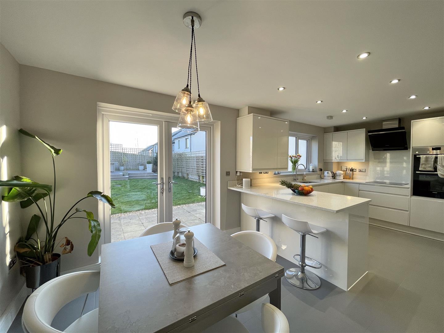 4 bed property in Kenwyn Heights, Truro